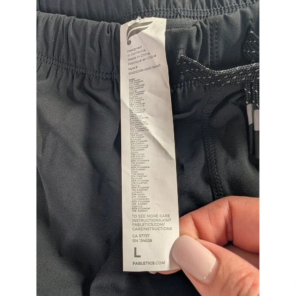 Fabletics Athletic Shorts Men Large Black 7 Inch Inseam Zipper Pocket SO2252189